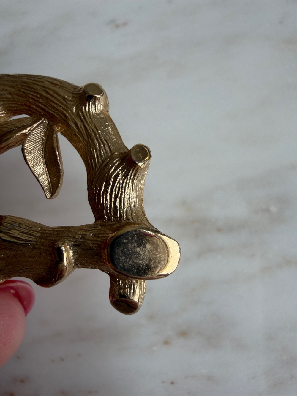 Vintage Sarah Coventry Monogram “D” Gold Branch & Leaf Brooch- Whimsical - Picture 4 of 6